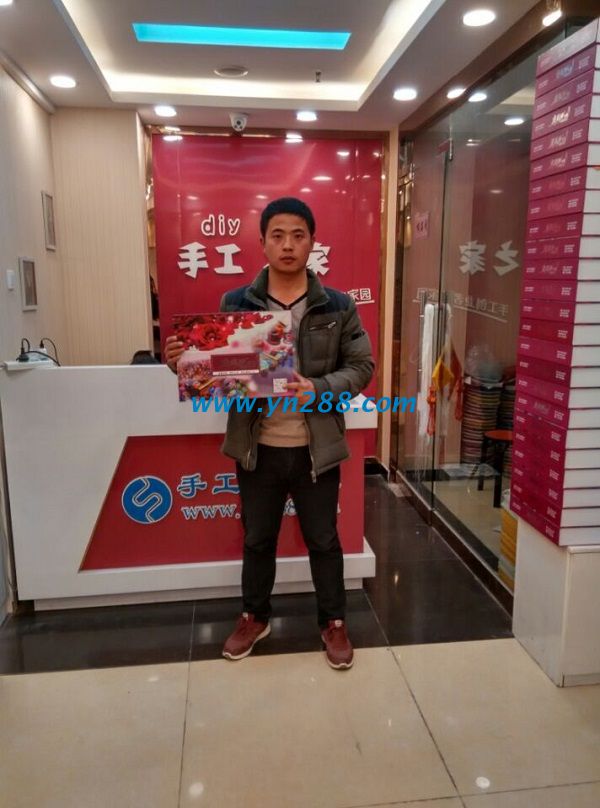 河南濮陽(yáng)尹先生親到手工活之家總部考察，找到正規(guī)可靠的手工活外發(fā)公司(圖1)