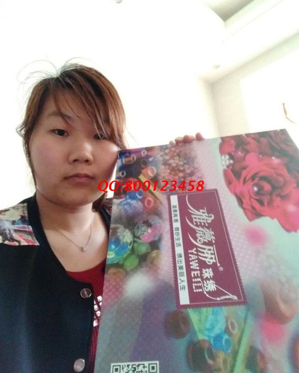湖南郴州寶媽李女士找到在家?guī)Ш⒆右部梢宰龅氖止せ钪槔C加工 湖南郴州寶媽李女士找到在家?guī)Ш⒆右部梢宰龅氖止せ钪槔C加工(圖1)