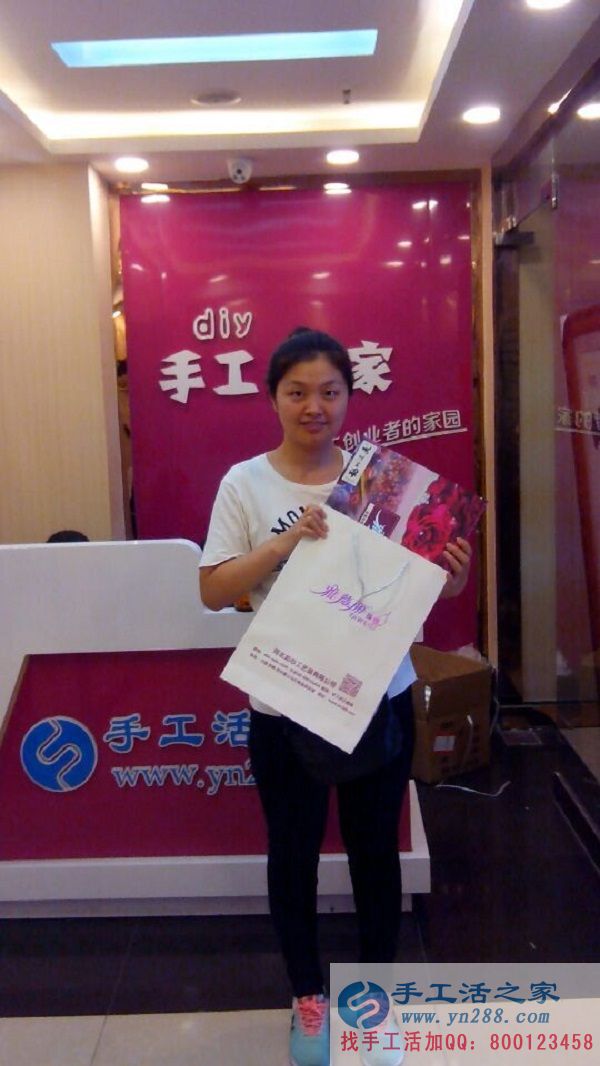 石家莊附近哪有兼職手工活外發(fā)？王女士有業(yè)余時(shí)間想找個(gè)手工活做(圖1)