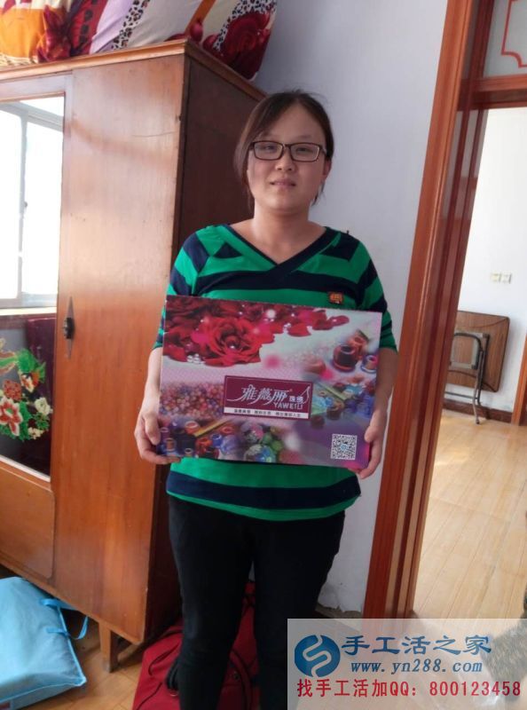 家庭婦女靠做手工活實現(xiàn)人生價值！江西萬女士在家做手工活賺錢比上班還多！