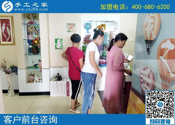 陪在孩子身邊，江蘇淮安顧女士在家做珠繡免押金串珠手工活賺錢