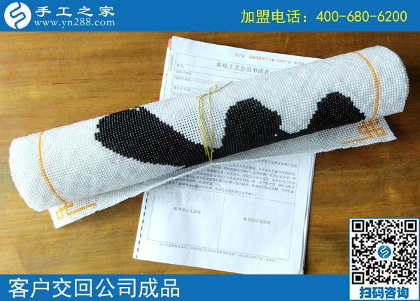 教師的暑假兼職，河北邯鄲本地人王女士熱衷于在家做彩珠繡免押金手工活