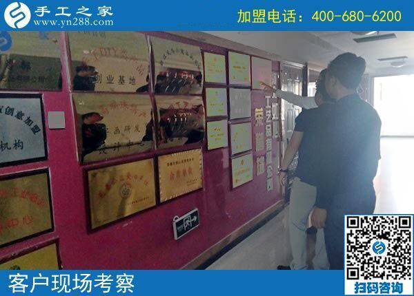 堅(jiān)持做正規(guī)串珠手工活兼職，四川成都楊女士的生活充實(shí)又快樂(lè)