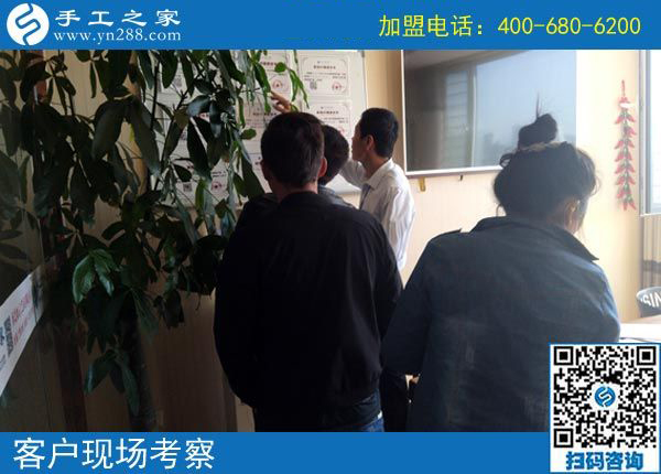 10月4日，為什么這個(gè)手工活外發(fā)加工廠家會(huì)連續(xù)三年受到CCTV的跟蹤專訪報(bào)道？手工之家接待考察加工客戶剪影