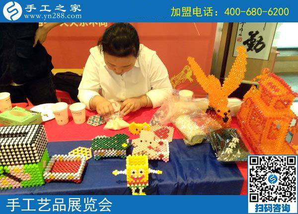 下班后沒(méi)事干，河北衡水王女士找到免押金手工活當(dāng)兼職
