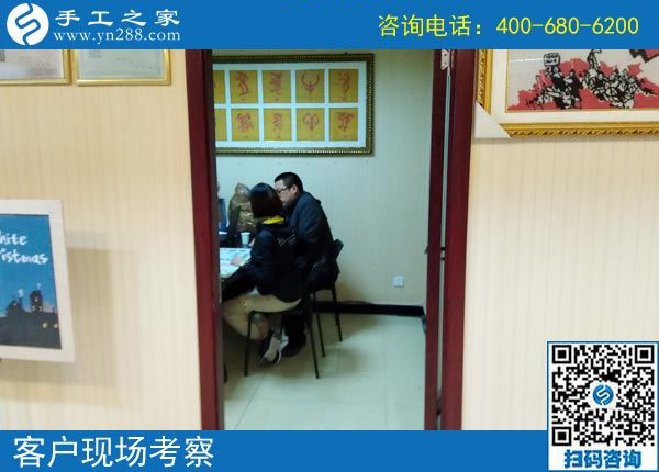 做可以帶回家的手工活，浙江湖州陸女士演繹著一個家庭主婦的幸福生活