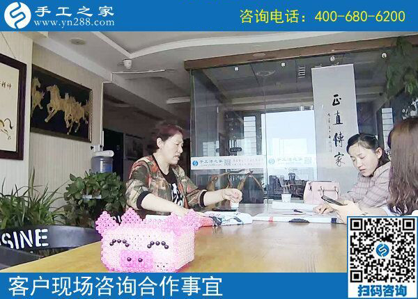找到可以寄到家做的手工活，云南曲靖劉女士50歲了照樣在家掙錢(qián)