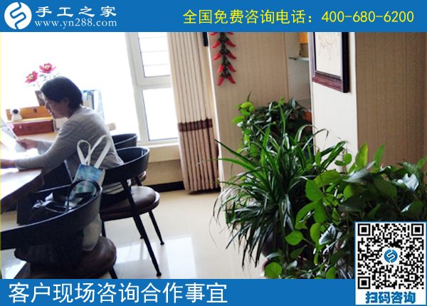 滿意又滿足，四川達(dá)州周女士找到正規(guī)供料的手工活掙錢后的生活感受