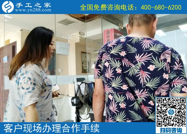 把做手工活當(dāng)享受，陜西西安胡女士對這個可以在家做的手工活很滿意