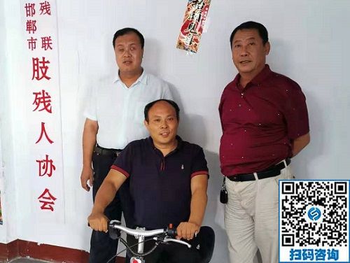 一起做好殘疾人事業(yè)！------記河北省殘疾人創(chuàng)業(yè)基金會(huì)副會(huì)長(zhǎng)趙再飛蒞臨手工之家考察指導(dǎo)工作