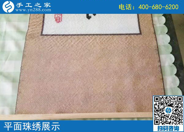 用手工活加工掙錢補(bǔ)貼家用，河南安陽(yáng)家庭主婦呂女士用自己的努力為家庭做著貢獻(xiàn)