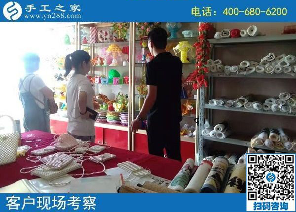 8月30日，把手工活拿回家做，越來越多的人選這里是有原因的，手工之家接待考察加工客戶剪影
