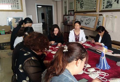 勵(lì)志珠珠繡創(chuàng)始人郝磊受邀參加2019APEC工商領(lǐng)導(dǎo)人峰會(huì)?。?！