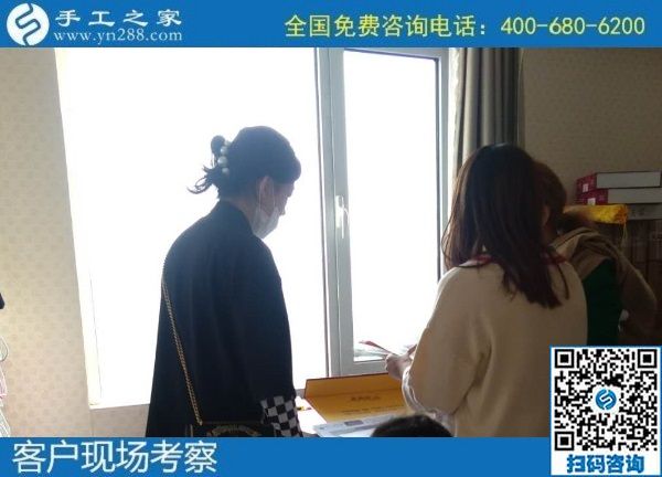 10月3日，手工活外發(fā)回收，這個可以寄到家做的手工活讓人安心在家掙錢，手工之家接待考察合作加工客戶剪影
