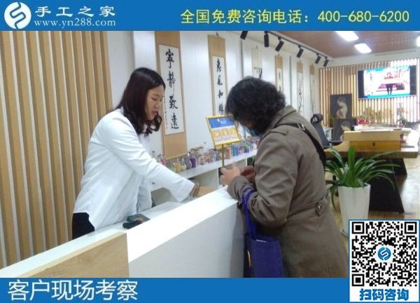 10月15日，在家做手工活加工，把手工活拿回家做是居家掙錢的好方法，手工之家接待考察加工客戶剪影