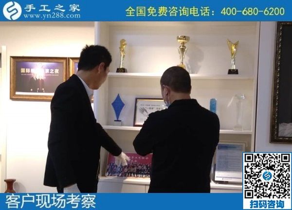 10月22日，純手工活外發(fā)加工項(xiàng)目受歡迎，這里的珠繡手工活是可以寄到家做的手工活，手工之家接待考察加工客戶剪影