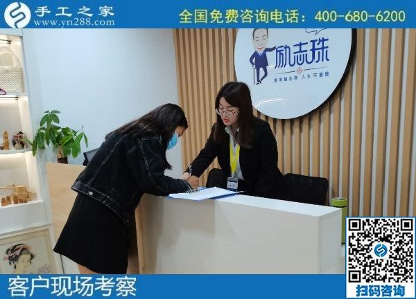11月2日，手工活外發(fā)回收，這個可以拿回家做的手工活能掙錢嗎？實地看看就知道了，手工之家接待考察加工客戶剪影(圖1)