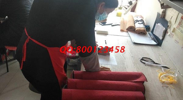 10月19日，做手工活掙錢，這個(gè)可以寄到家做的手工活外發(fā)加工項(xiàng)目更有意義，手工之家接待考察合作加工客戶剪影