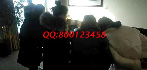 12月8日，長期穩(wěn)定的手工活加工項(xiàng)目，可以寄到家做的手工活，做珠繡手工，手工之家接待考察合作加工客戶剪影