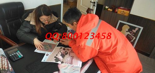 12月10日，純手工活外發(fā)加工項目，適合拿回家做，個人做和組織人做都可以，手工之家接待考察加工客戶剪影