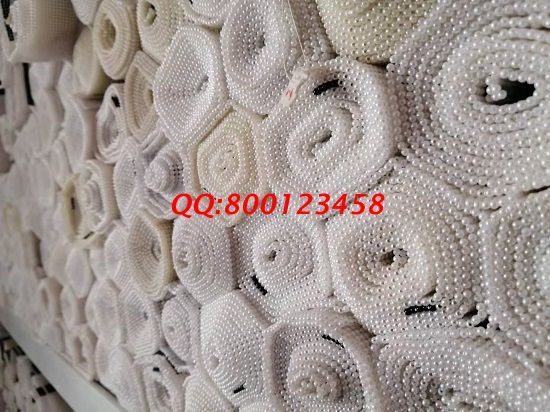 2月25日，手工外加工，能掙錢的手工活就是珠繡外發(fā)手工活，勵志珠珠繡成品倉庫一角實拍