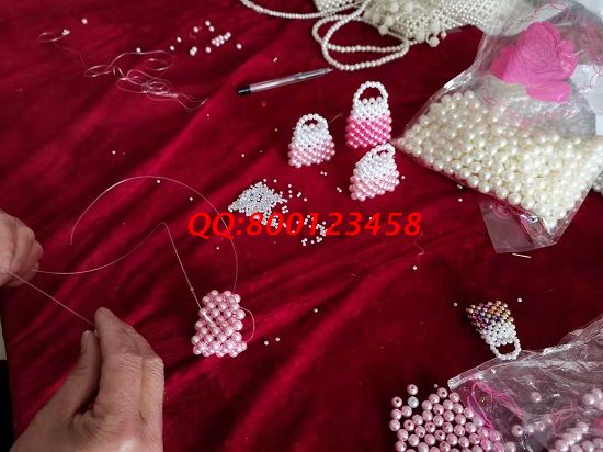3月10日，正規(guī)供料的手工活，在家做的手工活，這里的合作模式和服務(wù)都好，考察合作加工客戶現(xiàn)場學習剪影
