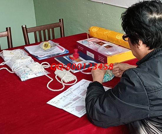 3月11日，干凈衛(wèi)生，寄發(fā)材料的手工活，正規(guī)手工活外發(fā)就是這里的手工加工回收項(xiàng)目，手工之家加工人員工作室實(shí)拍