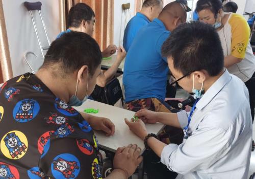助力靈活就業(yè)，手工之家的珠繡外發(fā)手工活一直在路上
