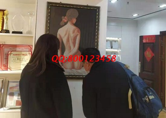 3月15日，手工活拿回家做，手工加工回收項(xiàng)目就是珠繡外發(fā)手工活，手工之家接待考察加工客戶剪影