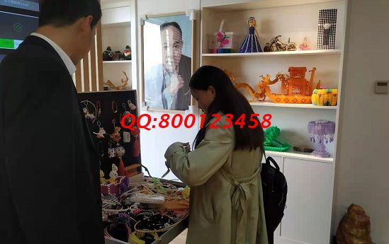 4月18日，實(shí)地考察，拿回家做的手工活，想接正規(guī)廠家的手工活，這里可以選擇，手工之家接待考察加工客戶剪影