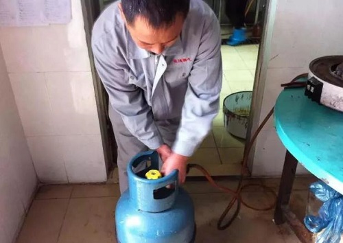 防騙在行動，手工之家提醒農(nóng)民朋友，這些騙局要注意，也許就在你的身邊(圖1)