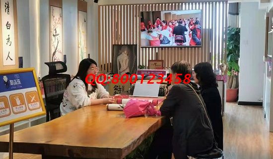 5月11日，手工活拿回家做，想接正規(guī)廠家的手工活，全面了解很重要，手工之家接待考察加工客戶剪影