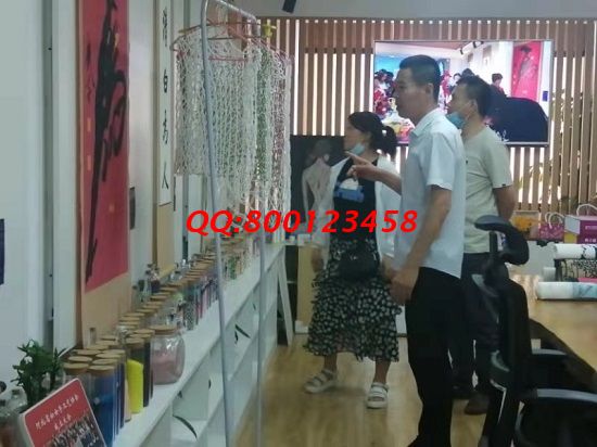 6月6日，長期有活兒，加工費有保障，這個拿回家做的手工活外發(fā)加工項目，大家都很滿意，圖為手工之家接待考察合作加工客戶剪影
