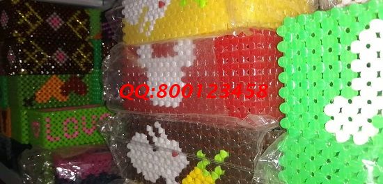 8月16日，在家賺錢的手工活，可以寄到家做的手工活，勵志珠珠繡外發(fā)手工活有這樣的服務(wù)，圖為勵志珠珠繡串珠產(chǎn)品實拍