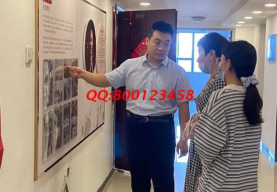 8月23日，材料有保障，拿回家做的手工活，在家做手工活掙錢選非遺手工勵(lì)志珠珠繡是有道理的，圖為手工之家接待考察加工人員剪影