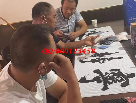 8月27日，長期穩(wěn)定的手工活外發(fā)加工項(xiàng)目，手工之家企業(yè)正規(guī)、模式、服務(wù)、口碑都很好，圖為手工之家接待考察加工客戶剪影
