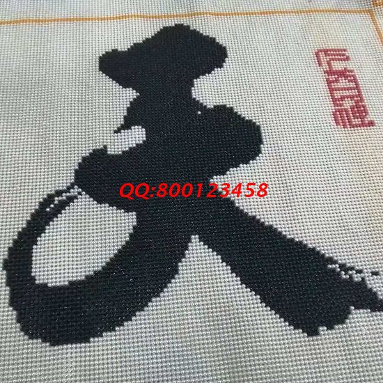 9月3日，做好珠繡外發(fā)手工活，在家做手工活掙錢(qián)，加工人員要做到這幾點(diǎn)。圖為勵(lì)志珠珠繡成品細(xì)節(jié)實(shí)拍