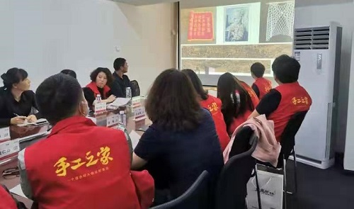 深刻、實(shí)用、全面 --- --- 記手工之家第五期全國優(yōu)秀繡娘培訓(xùn)會(huì)