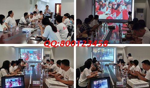 10月11日，想接正規(guī)廠家的手工活，找拿回家做的手工活，看好這兩點(diǎn)，可以放心選擇了，圖為手工之家優(yōu)秀繡娘往期培訓(xùn)會剪影