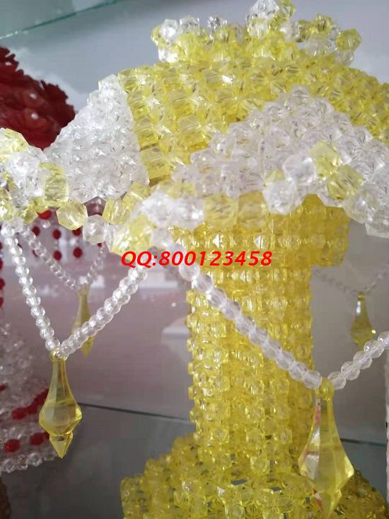 10月20日，發(fā)展前景好，拿回家做的手工活，非遺項(xiàng)目珠繡外發(fā)手工活加工項(xiàng)目很受歡迎，圖為勵(lì)志珠珠繡串珠成品實(shí)拍