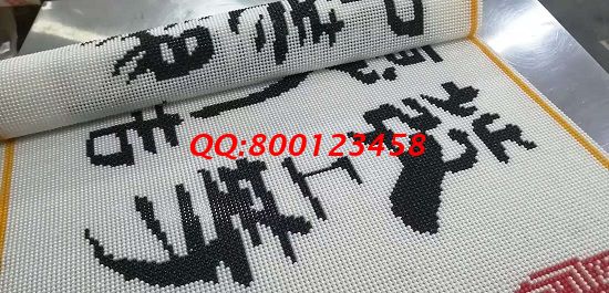 11月21日，想做手工活掙錢(qián)，可以寄到家做的手工活，就來(lái)手工之家這個(gè)可靠溫馨的大家庭，圖為勵(lì)志珠珠繡成品細(xì)節(jié)實(shí)拍