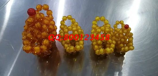 12月8日，拿回家做的手工活，手工活外發(fā)加工項(xiàng)目就選負(fù)責(zé)任的手工之家，圖為勵(lì)志珠珠繡串珠產(chǎn)品實(shí)拍(圖4)