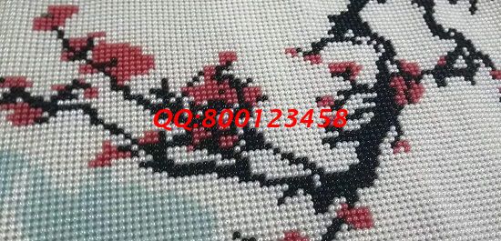 12月17日，冬天在家做手工活加工，可以帶回家做的手工活選手工之家的珠繡串珠手工活外發(fā)加工項目，圖為勵志珠珠繡成品細(xì)節(jié)實拍(圖1)
