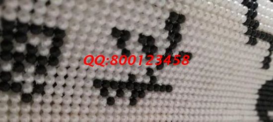 2月11日，正規(guī)外發(fā)手工活，可以在家做的手工活兼職，手工之家的珠繡串珠長期穩(wěn)定，圖為勵志珠珠繡成品細節(jié)實拍