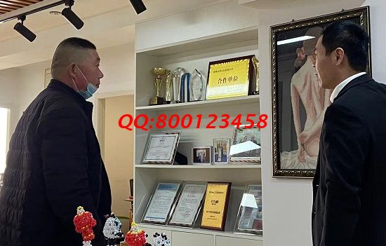 2月27日，純手工活外發(fā)加工，企業(yè)和手工活都讓人放心，十多年手工企業(yè)的珠繡串珠手工活加工項目靠譜，圖為手工之家接待考察合作加工客戶剪影