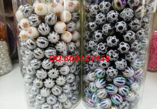 3月5日，手工工藝品在家兼職都能干，可以寄到家做的手工活，很多人選手工之家的珠繡串珠手工，圖為勵(lì)志珠珠繡串珠手工多款繡珠剪影