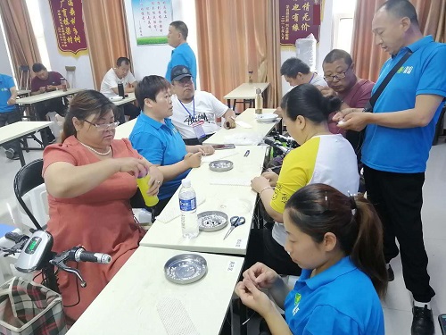 手工繡制生活，自立自強(qiáng)不息———記第三十二個(gè)全國(guó)助殘日(圖3)