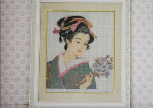 6月17日，在家做的手工活，正規(guī)供料的手工活，選擇手工之家就是選擇了良好的合作和發(fā)展，圖為勵志珠珠繡手工產(chǎn)品剪影