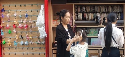 消費(fèi)者和市場(chǎng)的需求決定了手工成品銷(xiāo)售是什么樣子--- ---記手工之家成品銷(xiāo)售新平臺(tái)