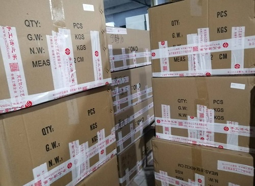 9月30日，想接正規(guī)廠家的手工活，手工活外發(fā)加工項(xiàng)目，很多人選擇手工之家手工創(chuàng)業(yè)成功，圖為勵志珠珠繡串珠手工材料倉庫備貨剪影